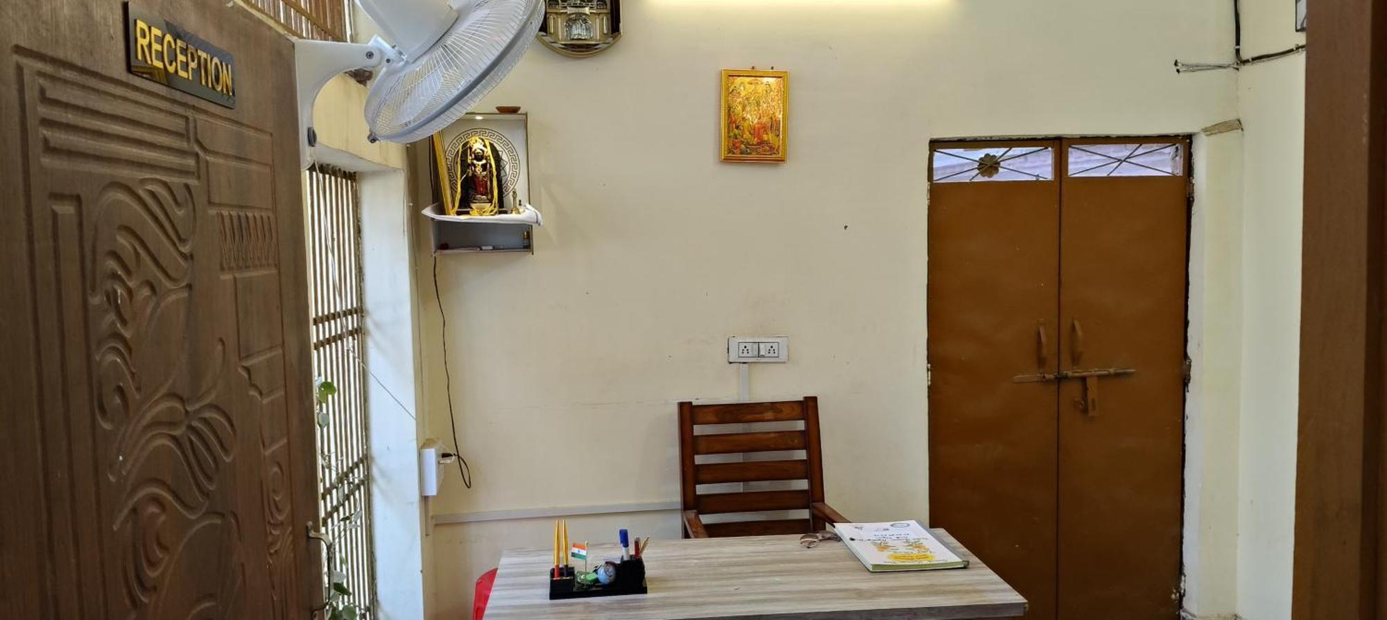 Sanat Kumar Das Yatri Niwas Ayodhya Eksteriør billede